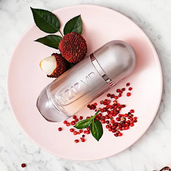 PERFUME 212 VIP ROSE + PERFUMERO